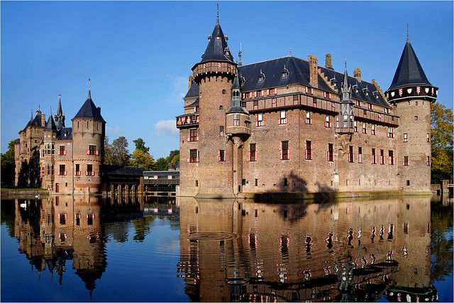 De Haar Castle near Haarzuilens, NL