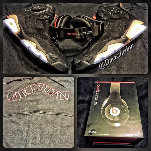 "Special Delivery" from my connect in Texas! S/O @monsterproducts for showing love as always! #igotkicks #shoegame #Jordans #6 #lifestyle #studiobeastbyDrDre #twismfam #salute | by dmacthedon