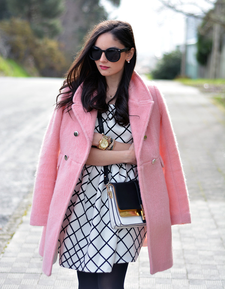 zara_pink_coat_ootd_outfit_stradivarius_tfnc_dress_03 | Flickr