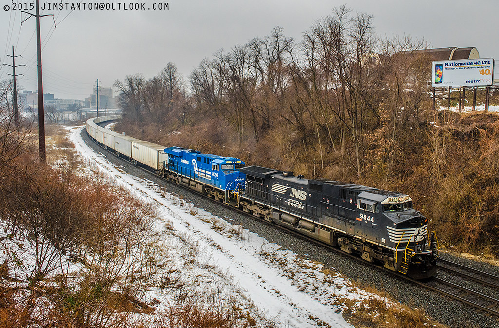 Roadrailer Heritage | Light cold rain, trailing heritage uni… | Flickr