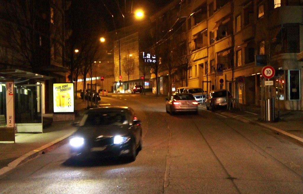 Lausanne 30 km-h nocturne 25 | Photos de l'essai de 30 km/h … | Flickr
