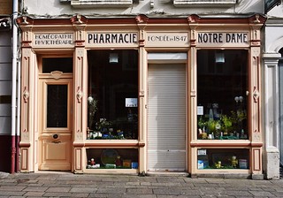 Pharmacie Notre Dame, Boulogne-sur-Mer, France | Paul Moore | Flickr