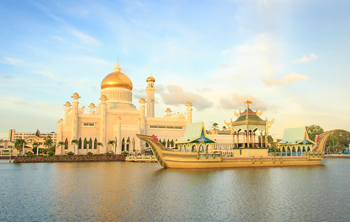 sunset architecture landscape brunei bsb bandarseribegawan bruneidarussalam masjidomaralisaiffudien