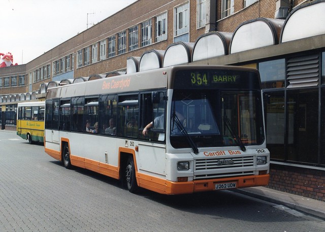 Cardiff Bus 262