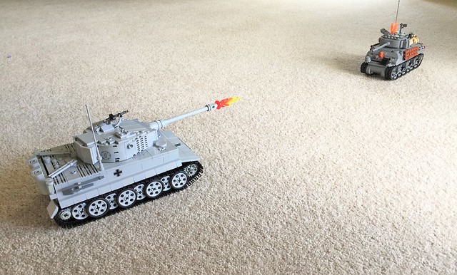 Fury: Tiger Tank vs Sherman Tank