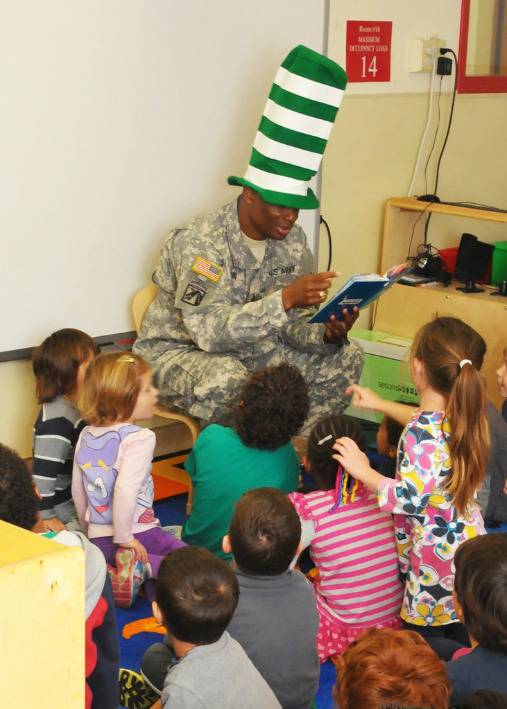 Community leaders become community readers during Read Acr… | Flickr