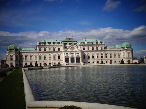 Wien, 3. Bezirk (the art of very famous baroque buildings of Vienna) - Schloss Belvedere - Palacio de Belvedere, Belvedere Palace, Palazzo di Belvedere, le Palais de Belvedere (the upper part), Prinz-Eugen-Straße/Landstraßer Gürtel | by alfredlexx60 (Soldat Chvéïk de retour)