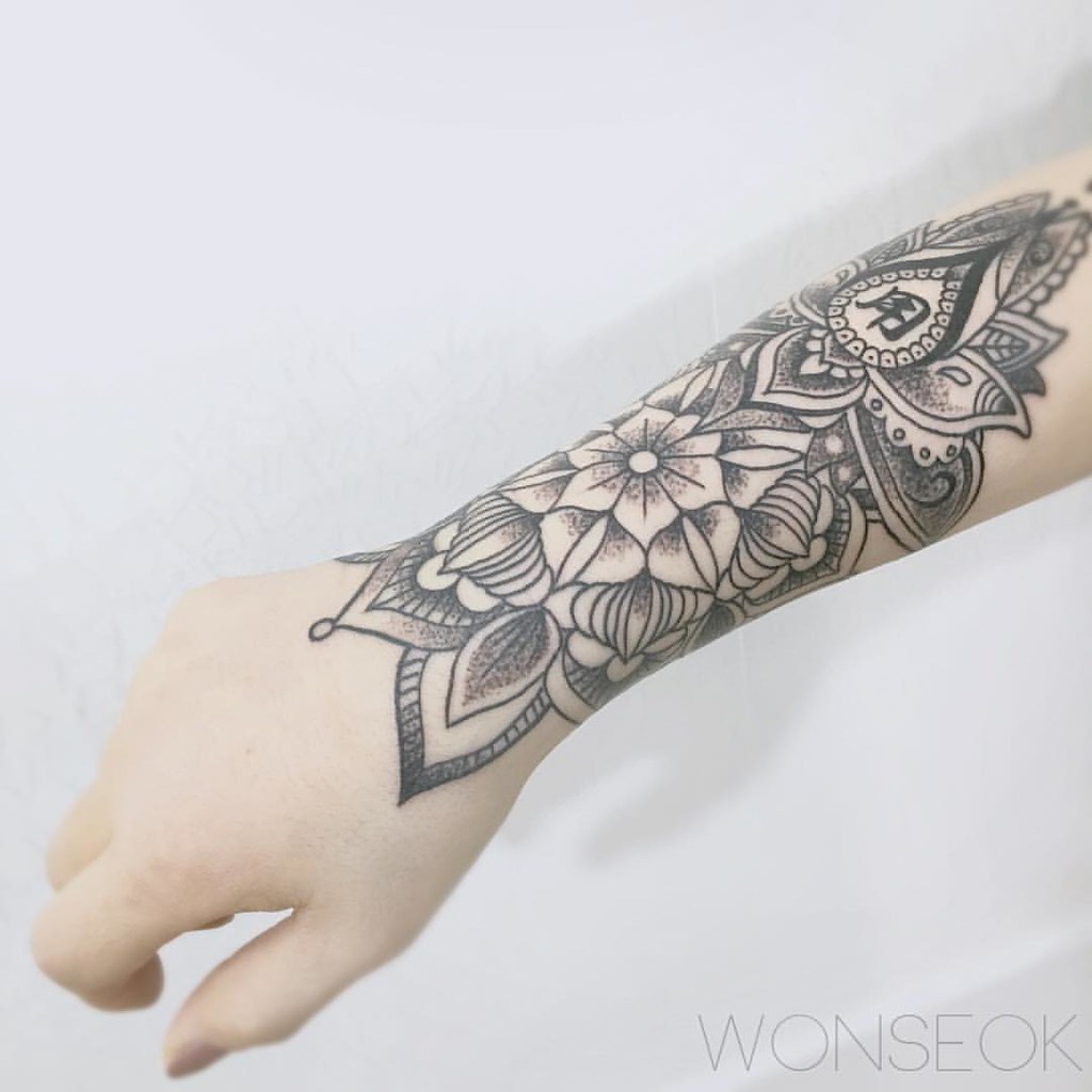 ∥Mandala tattoo on arm ∥만다라∥✍∥ . . #illust #tattoo #design… | Flickr