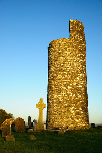 old ireland sunset tower minolta sony round 2485mm a850 kilcullenkildare