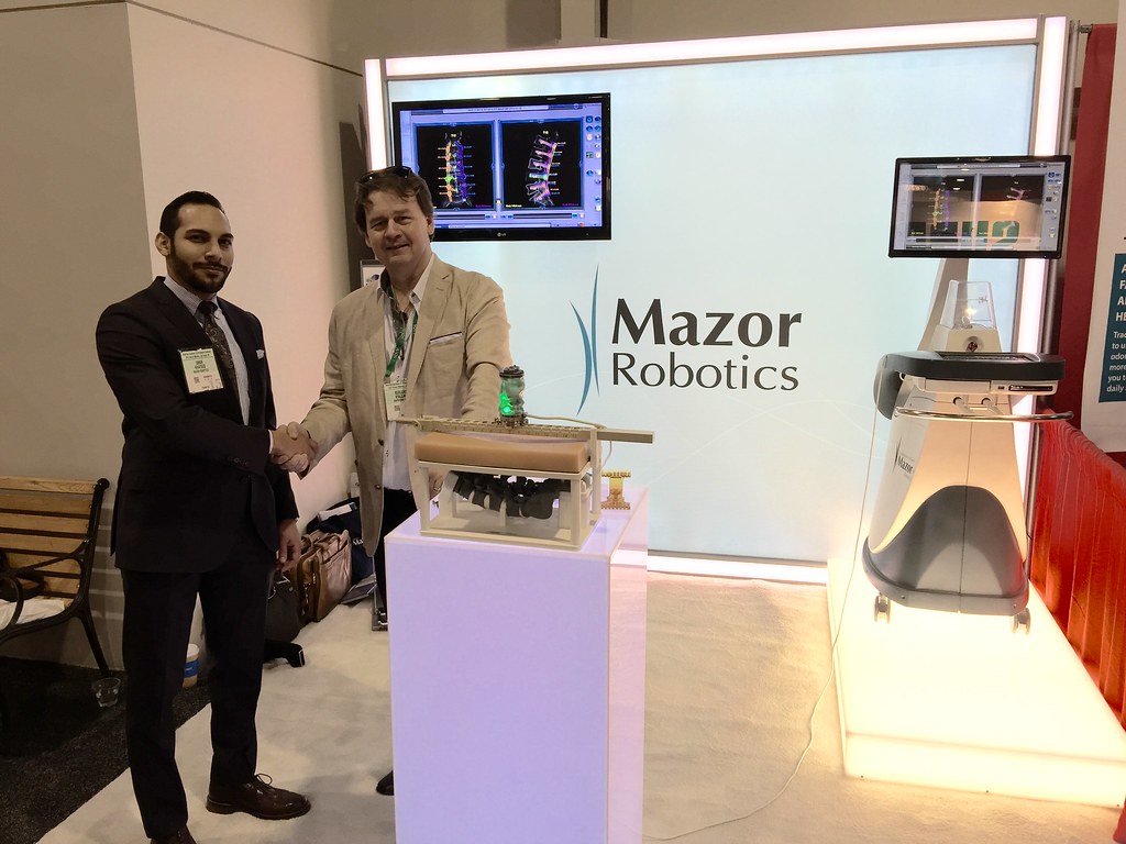 Guillaume and Omar at AAOS 2015