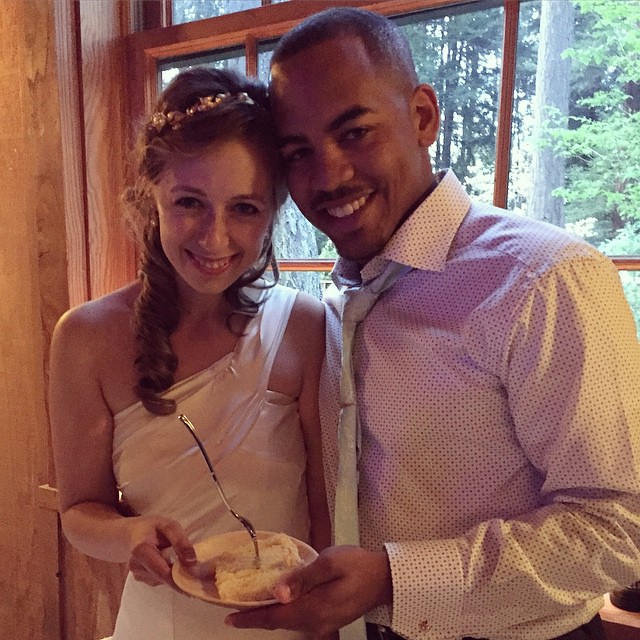 Sarah & Douglas served cake to all their guests on their special day! Lovely gesture from two loving people! #Nestldown #love #wedding #tradition