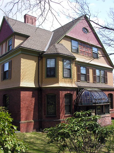 Queen Anne architecture on Pill Hill historic district, Brookline | by David Coviello