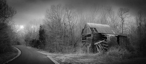 winter abandoned barn rural kentucky ky fujifilm x30 benton marshallcounty thunderstorn bobbell breezeelschoolroad