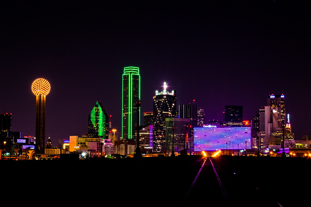 Dallas Skyline at Night | Jon Huskisson | Flickr