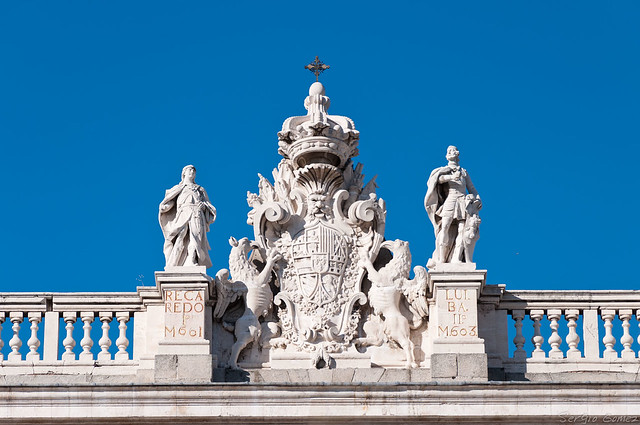 Escudo de armas - Palacio Real de Madrid