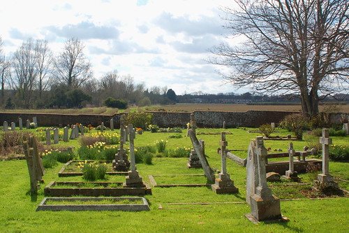 wickhambreaux churchyard 