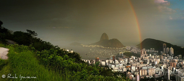 A Tempestade e  o Arco Iris sobre o Rio de Janeiro The Storm and Rainbow above the Rio de Janeiro #Rio450 #RiodeJaneiro #SugarLoaf #Rio450Years
