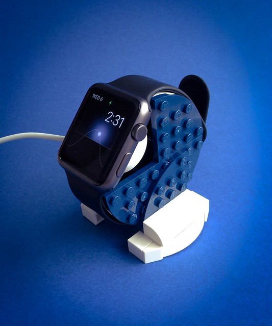 sand Pind Ulydighed Apple Watch Charging Stand | LEGO Bro | Flickr