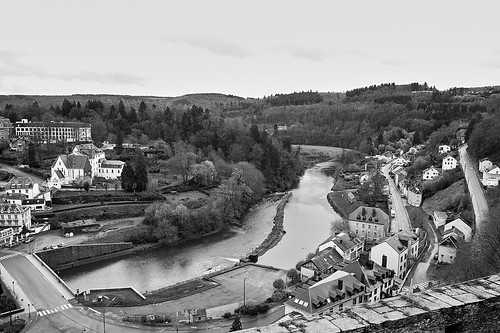 bouillon luxemburg belgië view vogelperspectief perspectief perspective castle river rivier kasteel brug bridge landscape zeiss d700 nikond700 nikon distagon282zf начинизавиждане distagont228