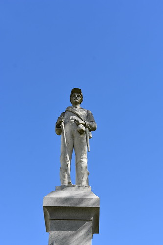 civilwar louisiana tallulah statue confederate csa courthouse