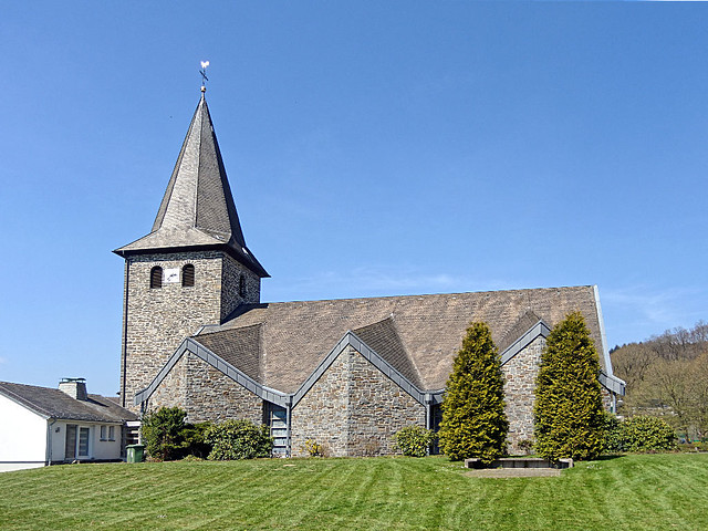 Wenholthausen, Kirche