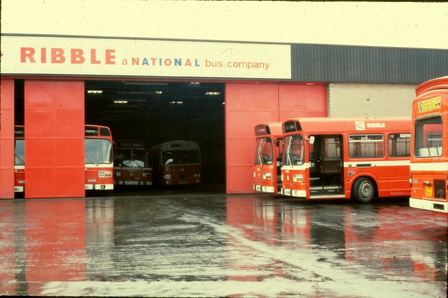 BS1131 RIBBLE BUS GARAGE WIGAN 08.1978