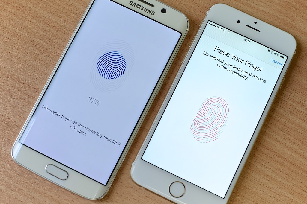 mentaal Bloeien spons Samsung Galaxy S6 Edge vs Apple iPhone 6 | Kārlis Dambrāns | Flickr