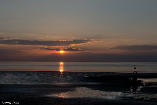 A Sunset over Hunstanton Beach, North Coast of  Norfolk, England, Uk, Gb