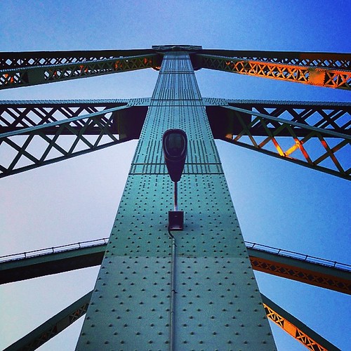 On y danse, on y danse #ponts #pontjacquescartier #bridges… | Flickr