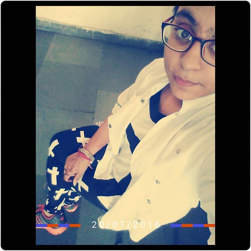 Knowing ur weakness is important it gives u strength to Overcome it  #boringclasses #peace #futuredentist 😇 | by bhawana ranjan