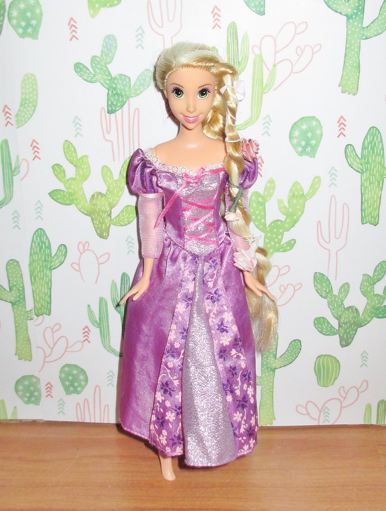 2012 Enchanted Hair Rapunzel | Box Date: 2012 Condition Purc… | Flickr