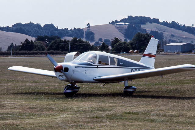 19770309_F09525_APSPII-50 Piper Cherokee ZK-DEZ