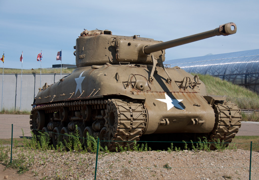 M4A1E8(76) HVSS Sherman Tank, Utah Beach.