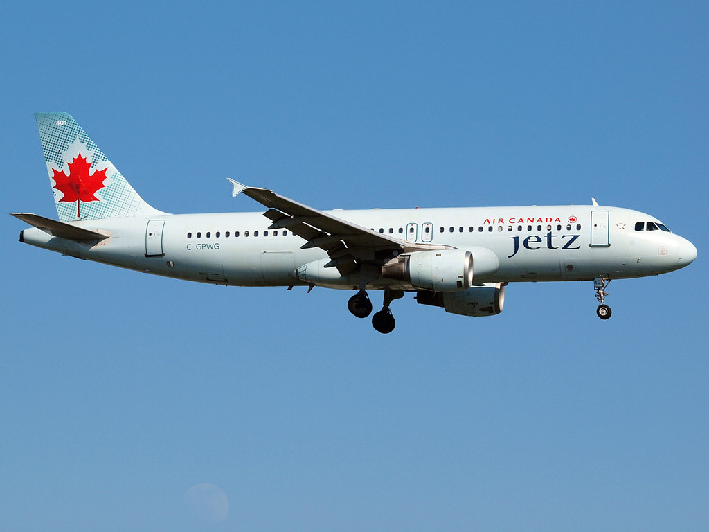 Air Canada Jetz A320 C-GPWG on short final for 24R at YUL