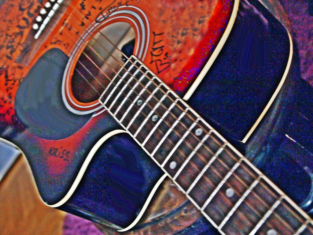 guitar | OLYMPUS DIGITAL CAMERA | Marta Konicki | Flickr