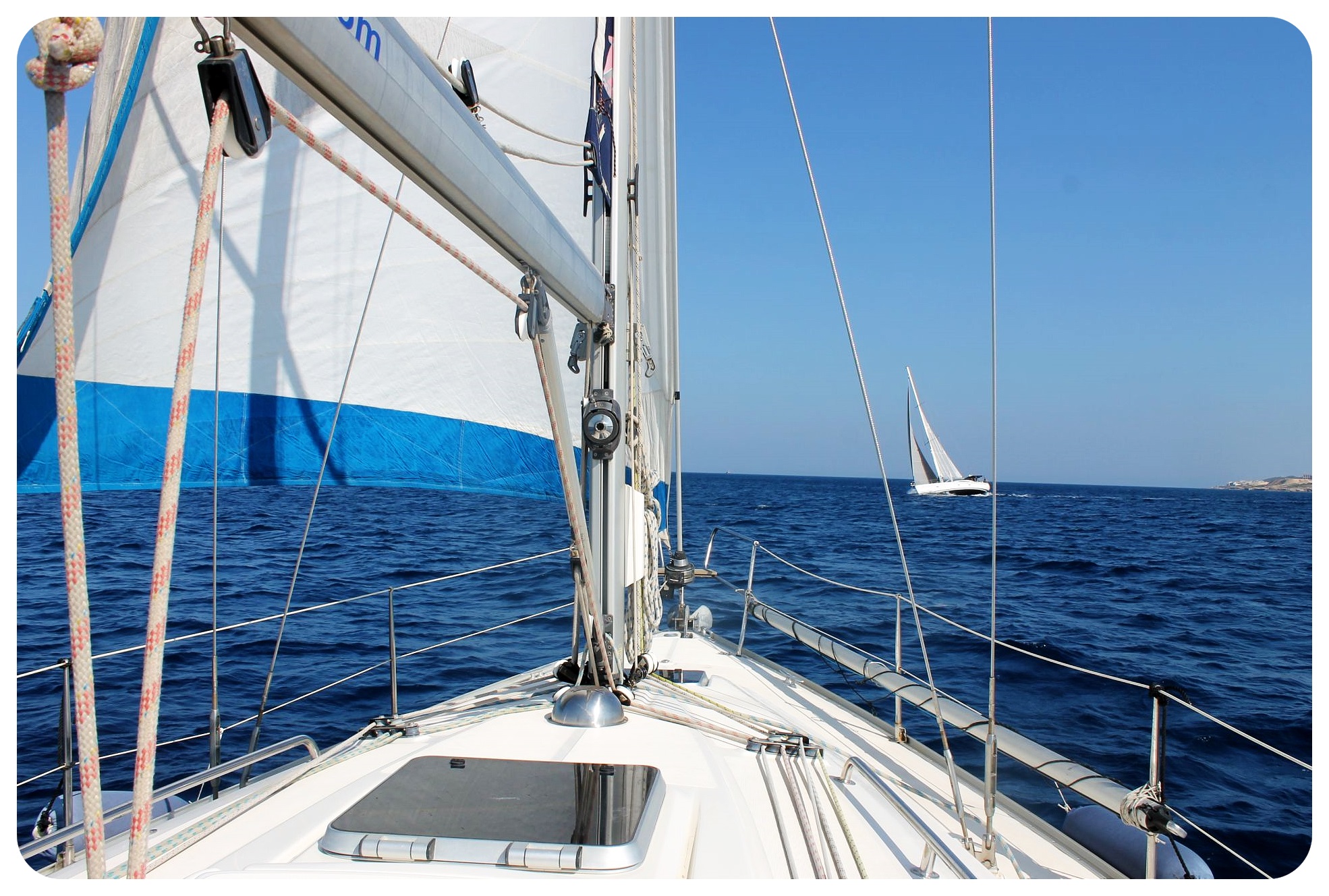 sail boat malta