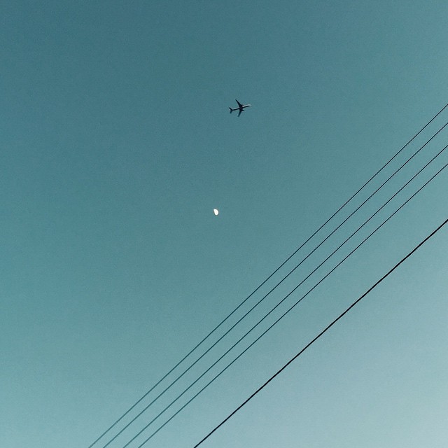 #plane #moon #Sky