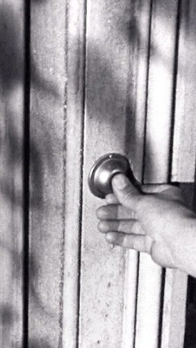 Chapter three: The Doorbell | by GregKoren