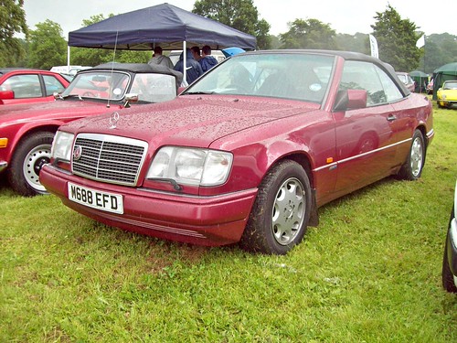 W124 Red Convertible 171 Mercedes E320 Convertible W124 (1994) | Mercedes E320 Co… | Flickr