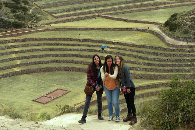 Three friends and a selfie  ...      Moray - Cuzco - Peru