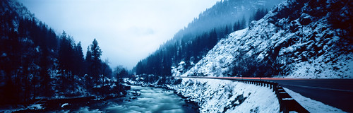Wenatchee River during winter, 240 seconds