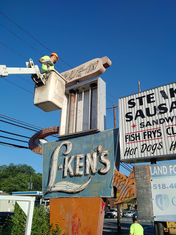 L-Ken's sign demolition