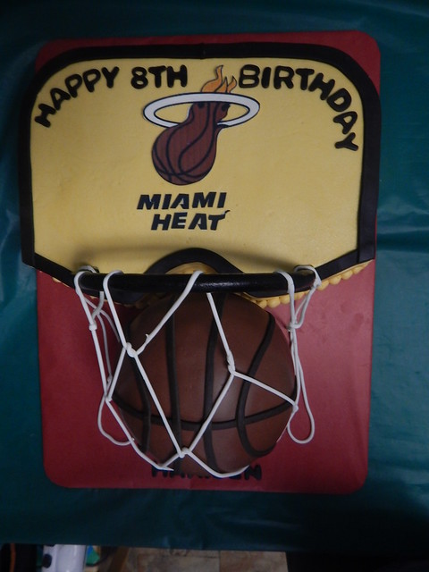 Miami Heat backboard cake