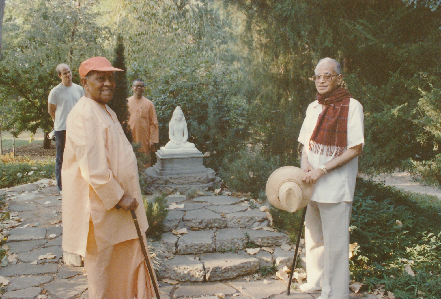 Sacramento Chuck Chatten Swami Bhuteshananda Attendant Swami Shraddhananda