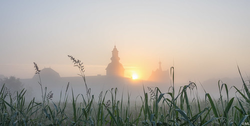 fog sunrise landscape abbey morning