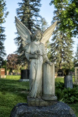 statue cemetery littlelake peterborough