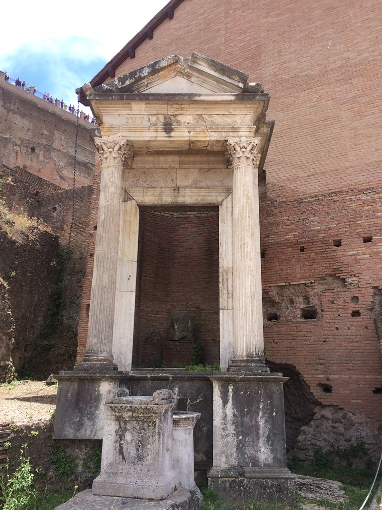 Rome, Italy 2016 | Images from around the Forum. Small templ… | Flickr