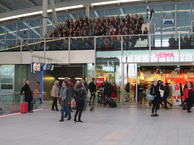 Utrecht Centraal Station -  people looking at people