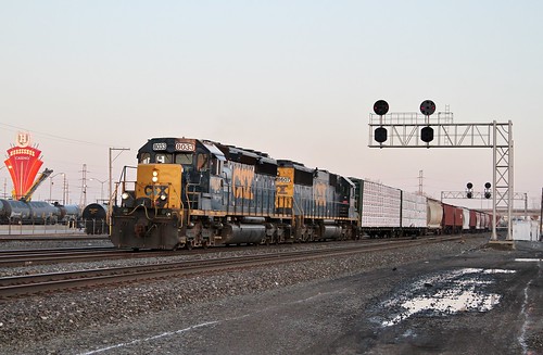 railroad train ns indiana freight whiting csx manifest emd sd402 csxt chicagoline 8033 positionlightsignals lakefrontline prrsignals csx8033 classicrrsignals
