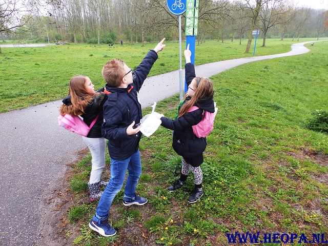 2015-04-25 Oranje wandeltocht  Almere-haven 11.43 Km (20)